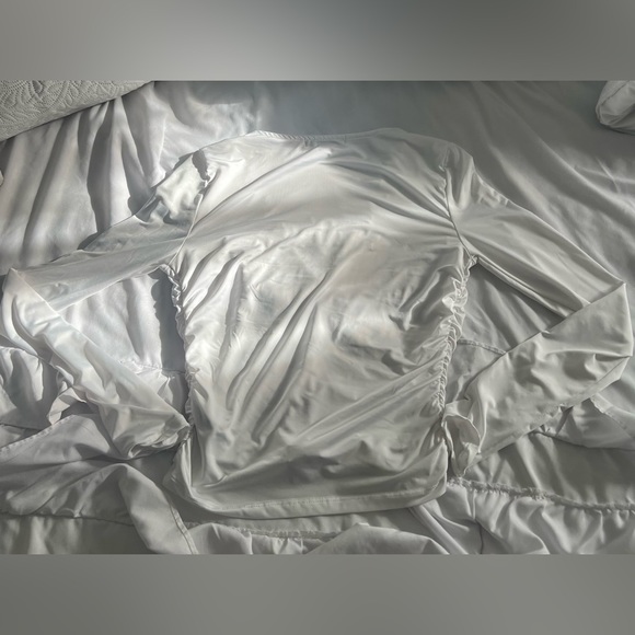 Bella Hadid Inspired White & Black Ruffled Long Sleeves (2 shirts) - Picture 7 of 7